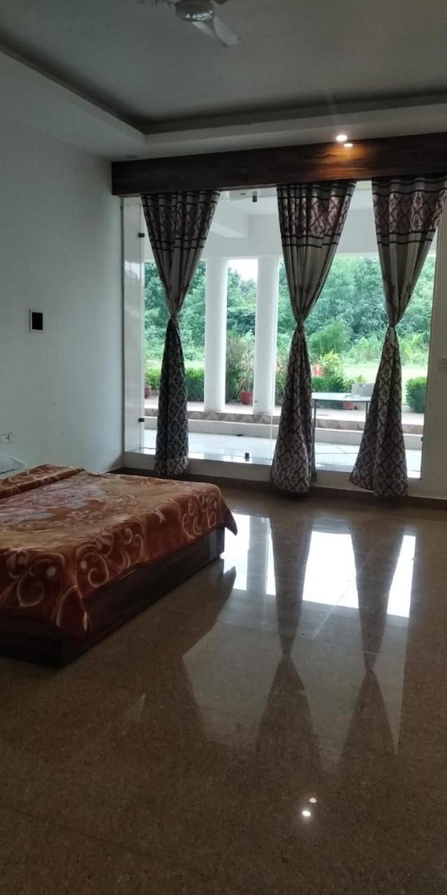 Hotel Radha Rani Mahal Khajurāho Exterior foto